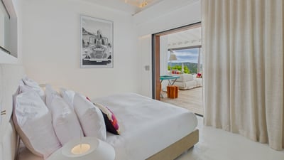 Bedroom 2: Euro-King size bed, air conditioning, programmable safe. Adjoining bathroom with shower, 