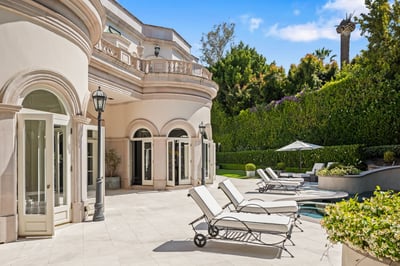 Luxury Villa Photo #5
