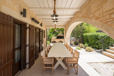 Luxury Villa Photo #12