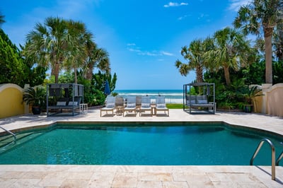 Luxury Villa Photo #5