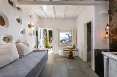 Luxury Villa Photo #53