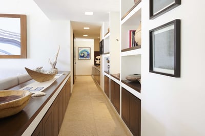 Luxury Villa Photo #11