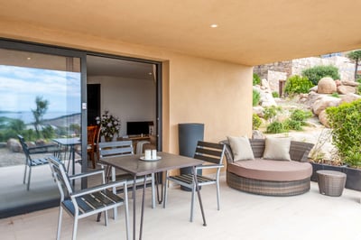 Luxury Villa Photo #27