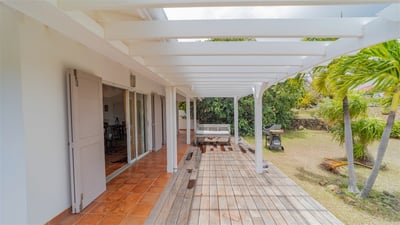 Luxury Villa Photo #8