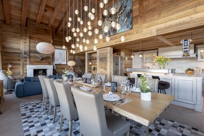 Luxury Villa Photo #18