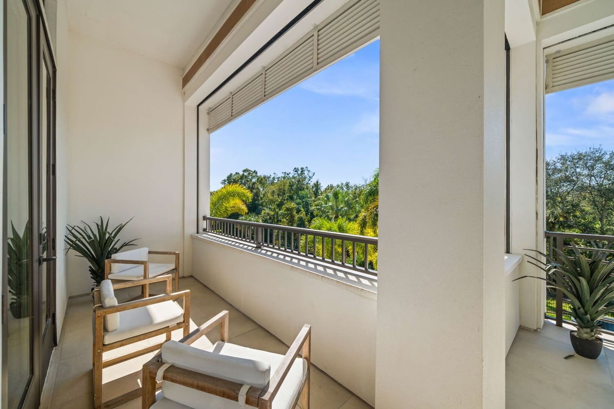 Majestic Mirage Estate