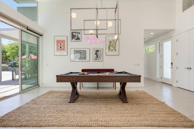 Luxury Villa Photo #18