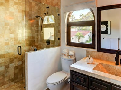 Luxury Villa Photo #35