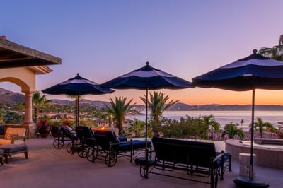 Luxury Villa Photo #15