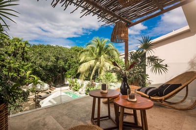 Luxury Villa Photo #16