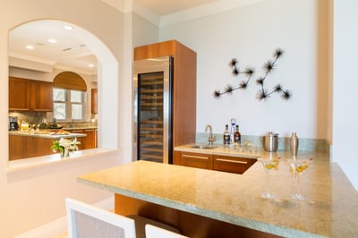 Luxury Villa Photo #3