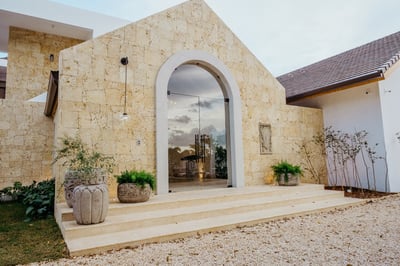 Luxury Villa Photo #47
