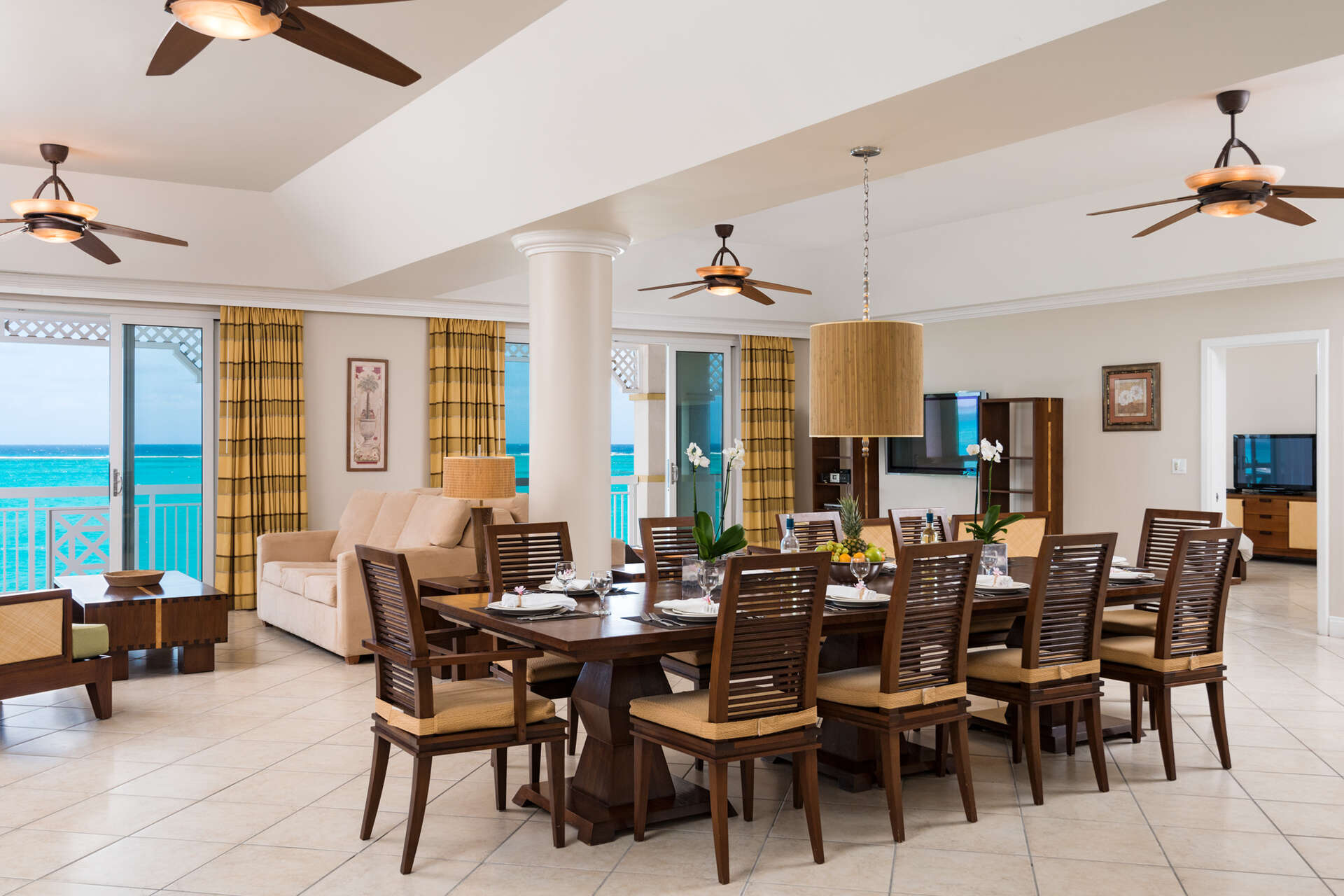 Deluxe 4 BDM Oceanfront Penthouse at Alexandra Resort - 2