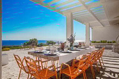 Luxury Villa Photo #4