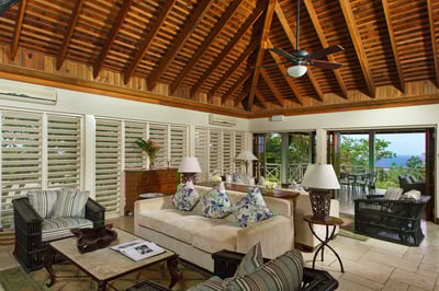 Luxury Villa Photo #15