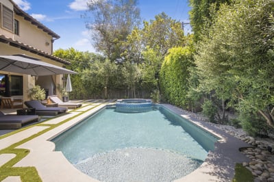 Luxury Villa Photo #4