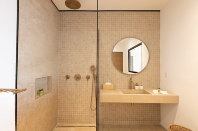 Luxury Villa Photo #47