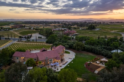 Luxury Villa Photo #3