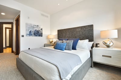 Luxury Villa Photo #12