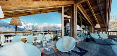 Luxury Villa Photo #7