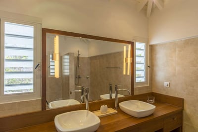 Luxury Villa Photo #33
