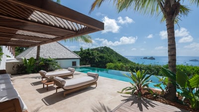 Luxury Villa Photo #10