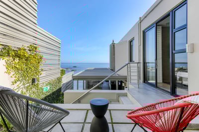 Luxury Villa Photo #8