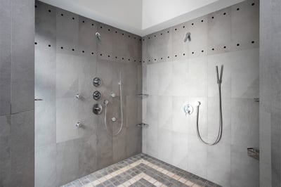 Luxury Villa Photo #37