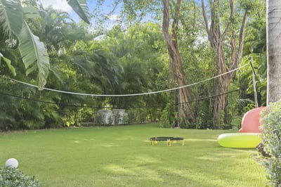 Luxury Villa Photo #14