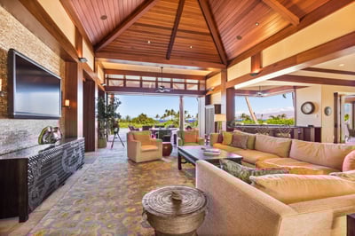 Luxury Villa Photo #19