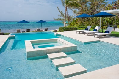 Luxury Villa Photo #7