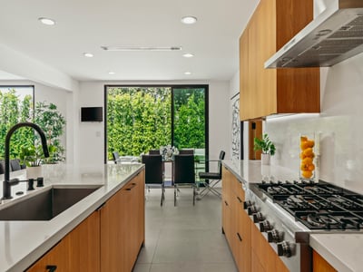Luxury Villa Photo #18