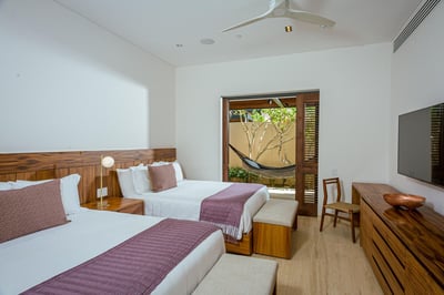 Luxury Villa Photo #43