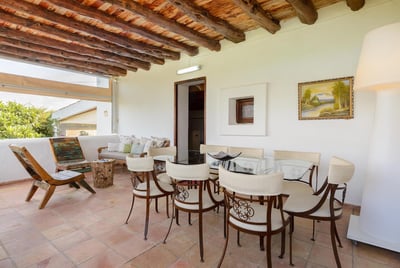 Luxury Villa Photo #22
