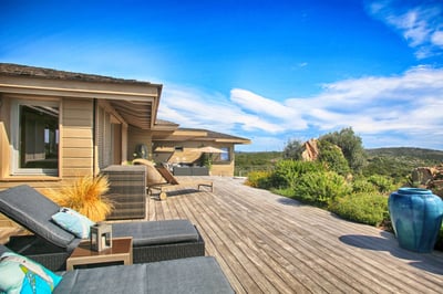 Luxury Villa Photo #7