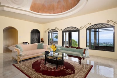 Luxury Villa Photo #27