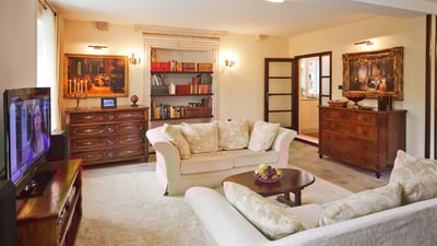 Luxury Villa Photo #39
