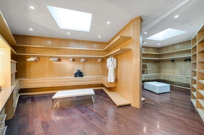 Luxury Villa Photo #33
