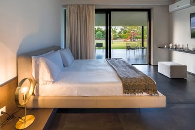 Luxury Villa Photo #64