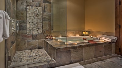 King ensuite