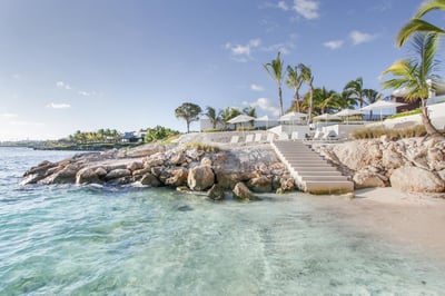 Luxury Villa Photo #4