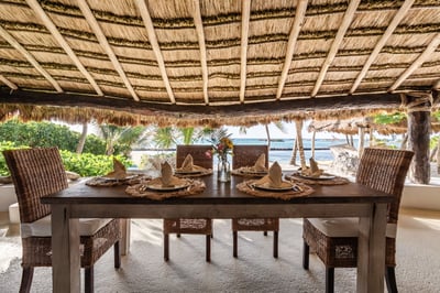 Luxury Villa Photo #9