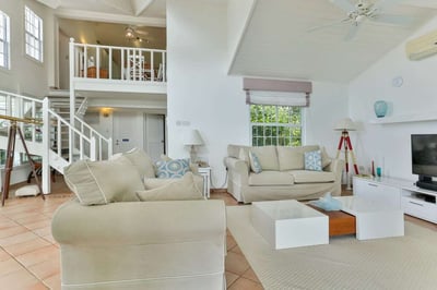 Luxury Villa Photo #14