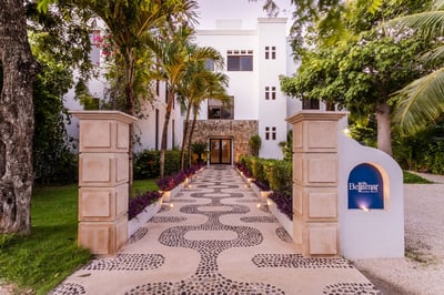 Luxury Villa Photo #50
