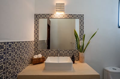 Luxury Villa Photo #30