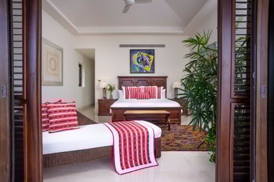 Luxury Villa Photo #40