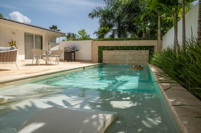 Luxury Villa Photo #5