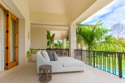 Luxury Villa Photo #12