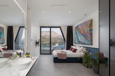 Luxury Villa Photo #74