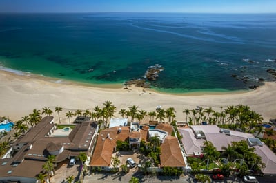Luxury Villa Photo #42